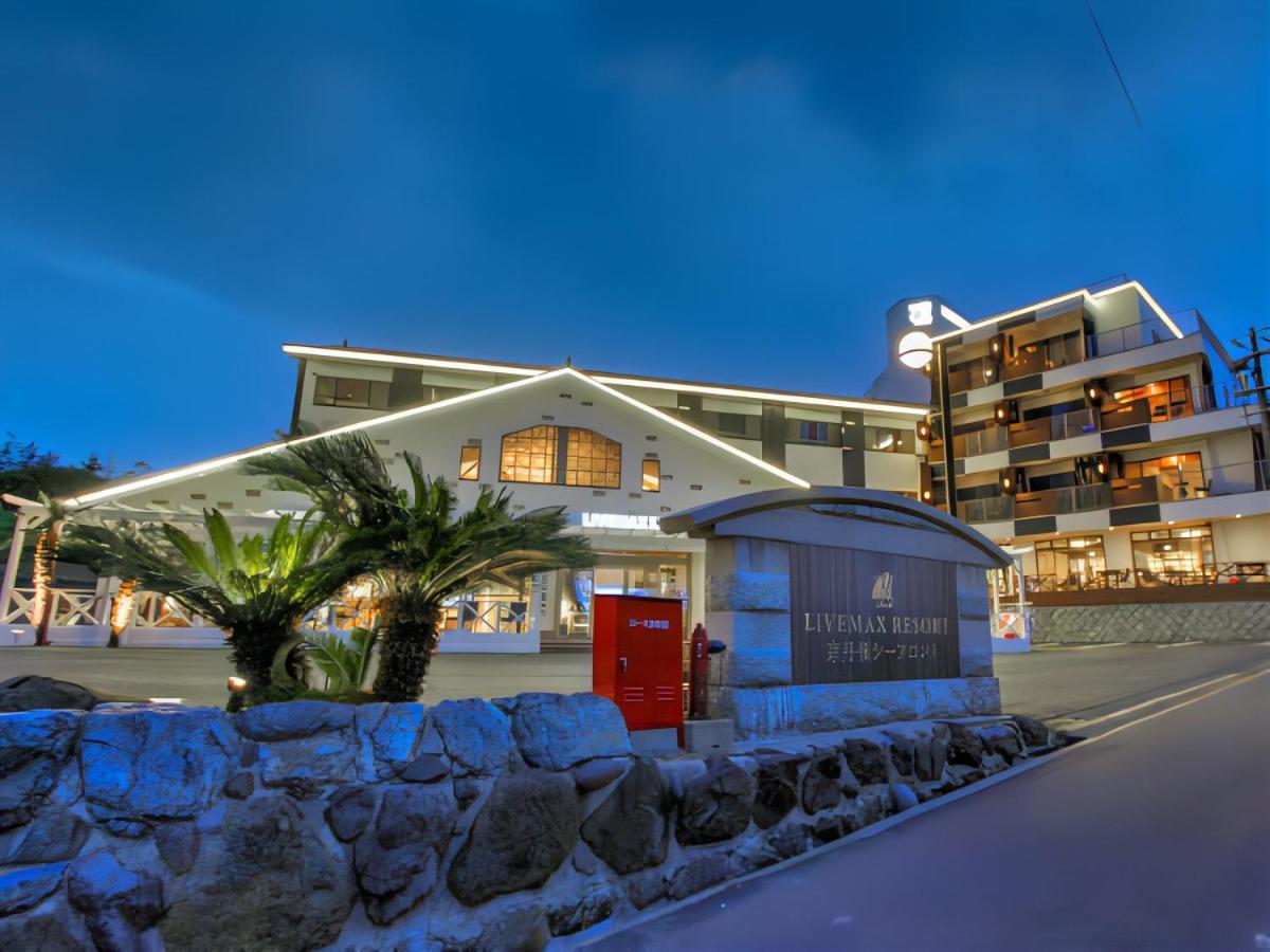 Ryokan Livemax Sea Front Kyotango